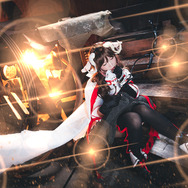 ゆうり@yuuuribbon エイヤフィヤトラ『アークナイツ』／撮影：Tooru（@photooru）