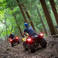 最高にタフなレースゲー『オーバーパス』はどれだけリアル？声優・白石稔と四輪バギーでオフロードを攻めてきた