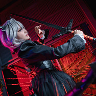 『アークナイツ』タルラ／モデル：KAPI （@KAPI_827MP）、撮影：乃木章（@Osefly）