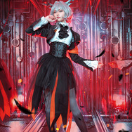 『アークナイツ』タルラ／モデル：KAPI （@KAPI_827MP）、撮影：乃木章（@Osefly）、レタッチ：冥音（@Mingyincoser）