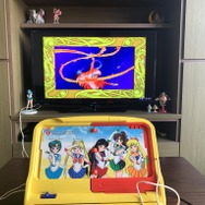 3,000万円を投資したコレクターが語る「セーラームーン」！Vol.6：時代を先取りしていた『キッズコンピュータ・ピコ』─変身シーンがちょっとエッチ…