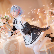 スマホアプリ『Re:ゼロから始める異世界生活 Lost in Memories』配信間近！双子メイド・レムの可憐なコスプレをお届け【写真32枚】