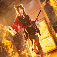 『アークナイツ』スカイフレア／モデル：箱ネコ、撮影：乃木章、レタッチ：冥音