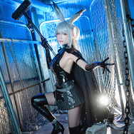 『アークナイツ』サベージ／モデル：箱ネコ、撮影：乃木章