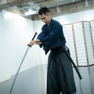 『Ghost of Tsushima』の剣戟はプロの目にどう映るのか? 殺陣師から見た“時代劇アクション”の注目点に迫る─実地体験と迫真の実演も必見!