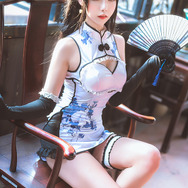 『幻想金瓶梅』瓶児