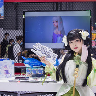 人気の由縁は愛らしさ？97万フォロワーの中国コスプレイヤーがオープンワールドRPG『Revelation Online』のキャラクターで壁ドン！？