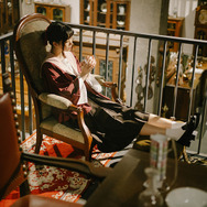 【コスプレ】『アークナイツ』プラチナの水中撮影が幻想的な美しさ！今こそ、中国レイヤー・鶯声巧が知られる時だ【写真26枚】