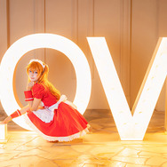 『新世紀エヴァンゲリオン』惣流・アスカ・ラングレー（メイドver.）／モデル：KAPI、撮影：乃木章