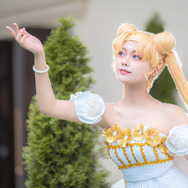 『美少女戦士セーラームーン』プリンセス・セレニティ/モデル:KAPI、撮影:乃木章