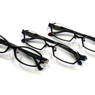 本職を驚かせる『アリスギア』のメガネと、それを完全再現する「執事眼鏡」―満を持してのコラボメガネは如何にして産まれたのか