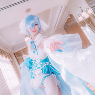 『Re:ゼロから始める異世界生活』レム/モデル:夏(Twitter:@AgoAgo_25)、撮影:乃木章