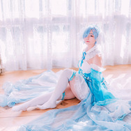 『Re:ゼロから始める異世界生活』レム/モデル:夏(Twitter:@AgoAgo_25)、撮影:乃木章