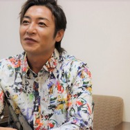 【インタビュー】つるの剛士が語る女性向けコンテンツ の魅力とはーー【2.85次元】教育番組パロディショー「うたってにこりん☆」インタビュー