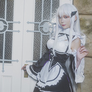 モデル：箱ネコ／撮影：乃木章