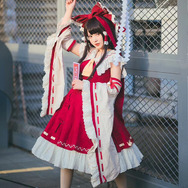 『東方Project』博麗霊夢／撮影：天秤