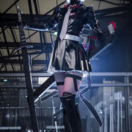 『代号23』瞳／撮影：三火_皮