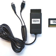 ゲームボーイアドバンスを利用した、自動車の燃費計が登場