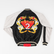 『MOTHER2』関係者のみに配られた「伝説のスカジャン」2月25日発売決定！ 渾身の復刻品が8万8000円で販売