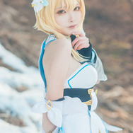 蛍／モデル：YKMR／撮影：たかぽんぽん（@taka_pon801）