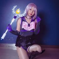 マシュ(美少女英霊カルデア シールダー)『Fate/Grand Order』/モデル:菱田もえこ