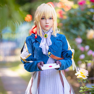 『ヴァイオレット・エヴァーガーデン』ヴァイオレット/モデル:クララ、撮影:乃木章