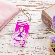 『ウマ娘』Tシャツや蹄鉄型キーホルダーなど、過去発売された大人気商品が復刻!予約受付スタート