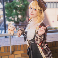 VTuber「ワトソン・アメリア」／モデル：箱ネコ（@hakonyanya）、撮影：乃木章（@Osefly）