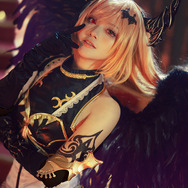 『神撃のバハムート』ダークエンジェル オリヴィエ