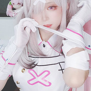 健屋花那／箱ネコ