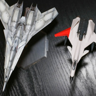 『エースコンバット』プラモデル1/144「ADFX-01」レビュー！LEDでレーザー照射表現が映える