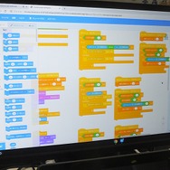 エアーマンの強さも自由自在！ PC操作知識“0歩”から始められる「メイクロックマン」を体験 【TGS2021】