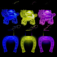 光るキーホルダー／画像提供：東京メガイルミ