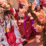 『東方project』博麗霊夢／楚楚子