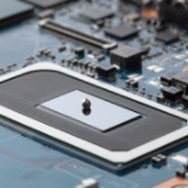 “15.6インチ 240Hz駆動液晶パネル”搭載のゲーミングノートPCが登場－「GALLERIA」フラッグシップ「U Series」発表会をレポート