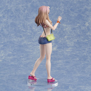 「『SSSS.DYNAZENON』南夢芽 水着Ver.」15,000円（税抜）（C）円谷プロ（C）2021 TRIGGER・雨宮哲／「DYNAZENON」製作委員会