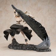 「『Fate/kaleid liner プリズマ☆イリヤ ドライ!!』イリヤスフィール＜夢幻召喚：バーサーカー＞1/7スケールフィギュア」18,480円／Newtypeスペシャルセット：19,800円（すべて税込）（C）Hiroshi Hiroyama 2021 （C）TYPE-MOON