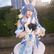 兎田ぺこら（Vチューバー）／モデル：さい