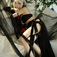 マドロック（静谧午夜 DN06）『アークナイツ』／モデル：硫酒Sulfur、撮影：狗仔