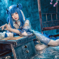 伊吹（新年チャイナドレス）『アズールレーン』／モデル：cancan苺苺