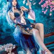 伊吹（新年チャイナドレス）『アズールレーン』／モデル：cancan苺苺