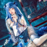 伊吹（新年チャイナドレス）『アズールレーン』／モデル：cancan苺苺