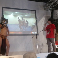 【TGS2009】謎の仮面をかぶった女戦士が登場!アクワイア『剣闘士』スペシャルステージ