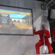 【TGS2009】謎の仮面をかぶった女戦士が登場!アクワイア『剣闘士』スペシャルステージ