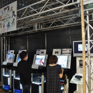 【TGS2009】戦国武将の兜にみんな釘付け～歴史ゲームが大人気