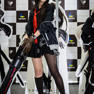 ヤナギ・ミナ『COUNTER: SIDE（カウンターサイド）』／モデル：夏目まどか、撮影：乃木章