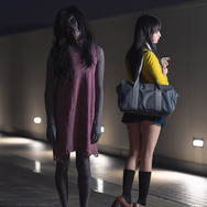 四谷みこ、イケメンに憑くオバケ『見える子ちゃん』／モデル：まゆろん、No.K（ナンバケ）、撮影：乃木章