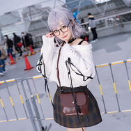 コスプレ】「ホロライブ」白銀ノエルのメガネ姿がイイッ…！ 人気