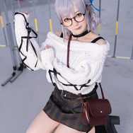 コスプレ】「ホロライブ」白銀ノエルのメガネ姿がイイッ…！ 人気