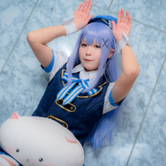 チノ『ご注文はうさぎですか?』／モデル：かえで、撮影：Jon